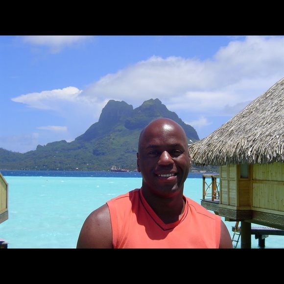 Meet your Posher, Kenneth - Picture 1 of 2